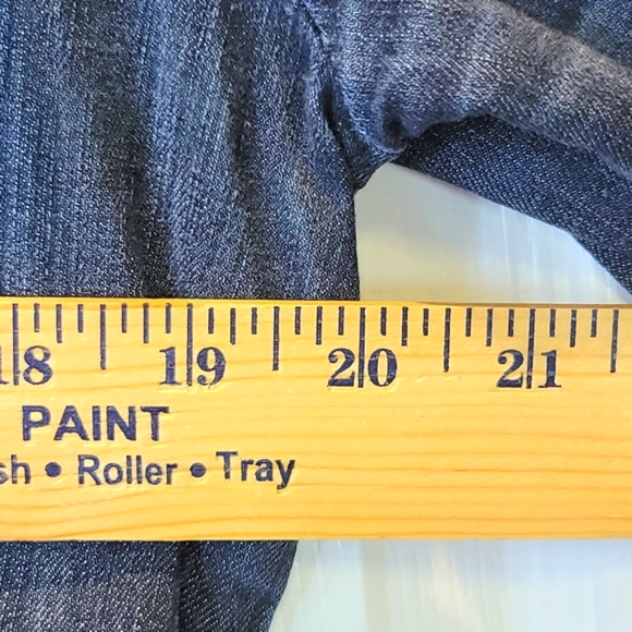 Kut from the Kloth Jean Jacket Womens XL L Blue Denim Dark Wash Cropped Trucker - Picture 12 of 14